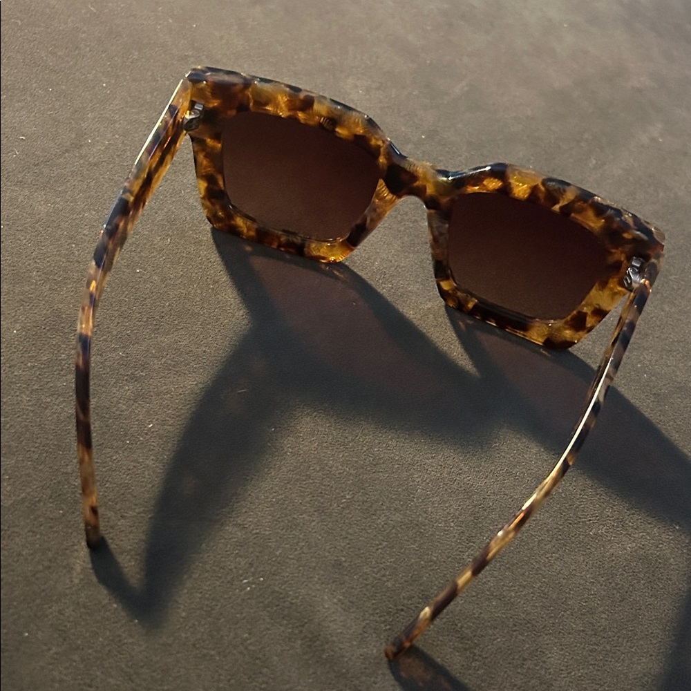 DIFF Tortoise Shell Sunglasses - image 4